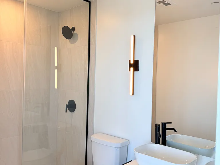 1185 Dupont St #2507 — Photo 27