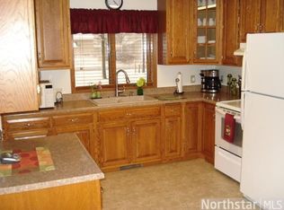 513 Heritage Dr, Sartell, MN 56377