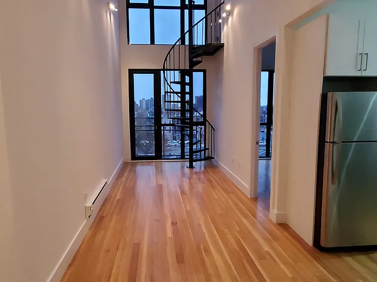 102 Somers St #4A — Photo 7