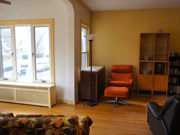 4th image of 1107 W North Shore Ave #1E