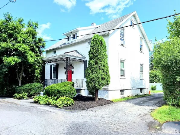 1237 Laura St, Utica, NY 13501