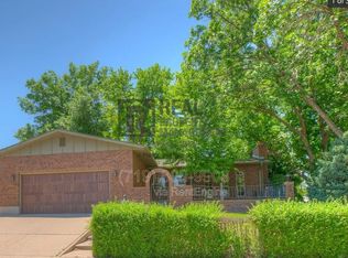 2541 Taylor Ln, Pueblo, CO 81005