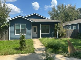 156 Fm 2571, Smithville, TX 78957