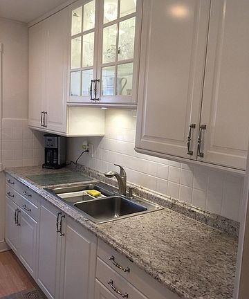 2nd image of 5704 W 128th St #2B