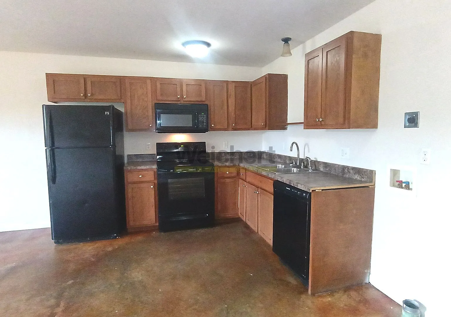 801 Wilson Street — Photo 4