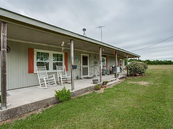 3rd image of 2616 County Road 2134