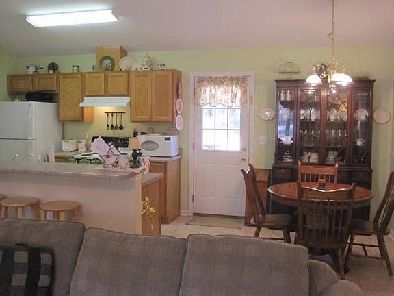4th image of 52 Weeping Willow Ct