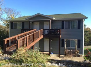 202 Root Rd APT 2, Hollister, MO 65672