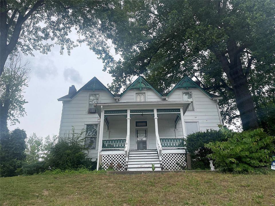 2nd image of 103 Front St