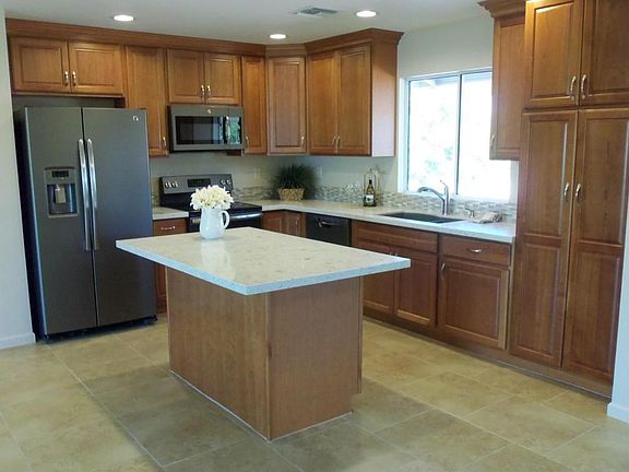4th image of 13302 W Hardwood Dr