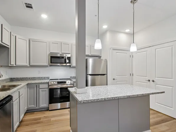 Portland Place Apartments