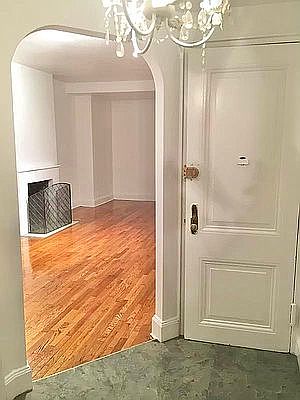 2nd image of 5 E 67th St #1