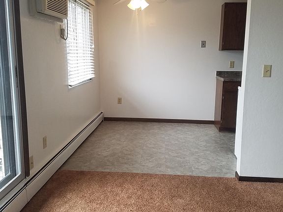 5th image of 1871 Wilson Ave APT 201