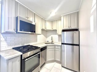 284 Montvale Ave #1L, Woburn, MA 01801