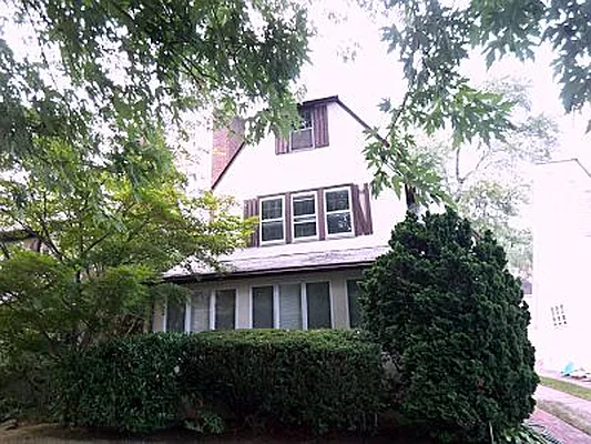 Sold by Anna Pinto Realty | media 5