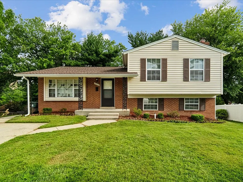 5004 Stewart Ct
