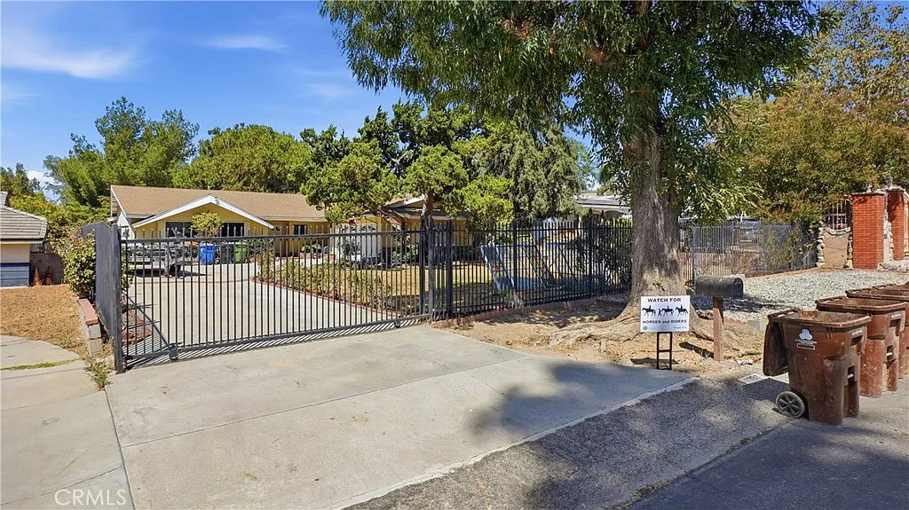 3 bed, 1744 sqft, $5,500 — Photo 3