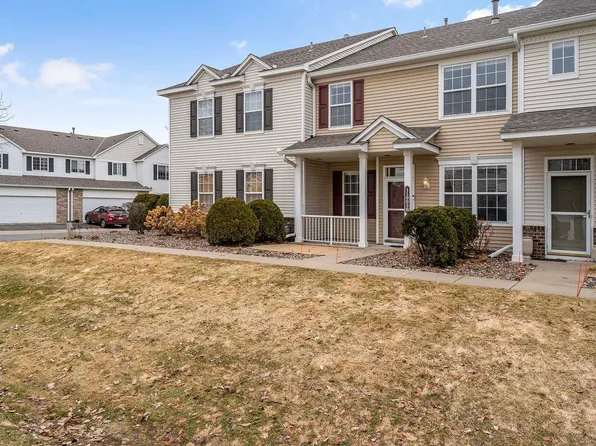 11003 Oak Grove Cir Unit B, Woodbury, MN 55129