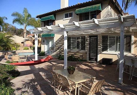 2nd image of 601 Corte Regalo