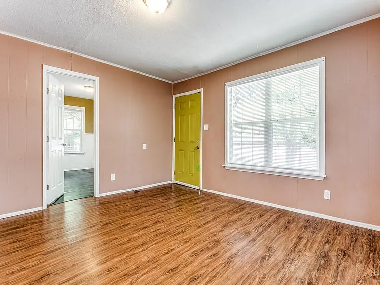 1136 Garland Ave — Photo 11