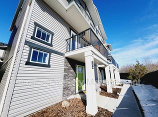 165 Cy Becker Blvd NW #39, Edmonton, AB T5Y3R4