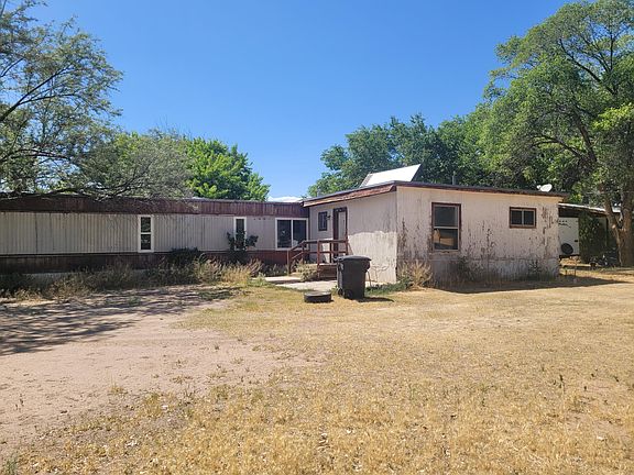 3rd image of 4452 N Hazel St
