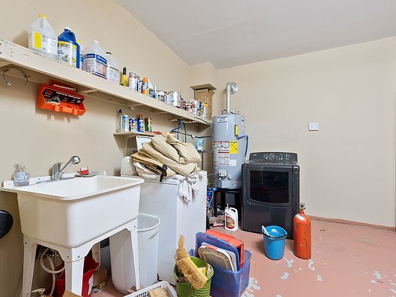 24th image of this home