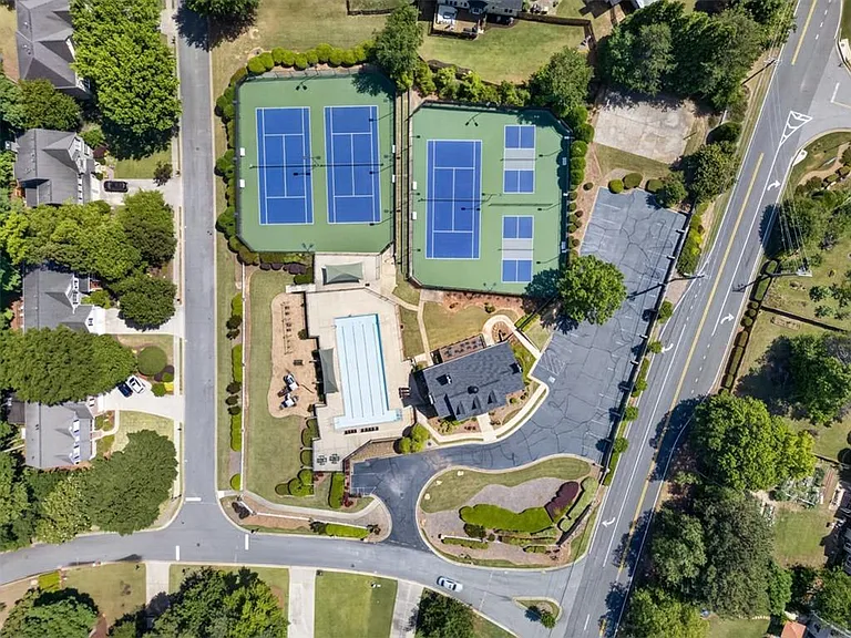 28 Stonehenge Ct — Photo 58