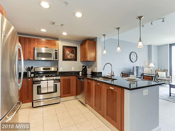 3rd image of 2451 Midtown Ave #1312