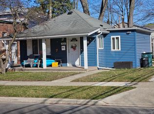 926 Laprairie St, Ferndale, MI