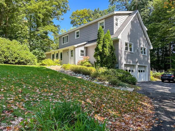 16 Summit Drive, Lake George, NY 12845