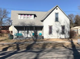 312 E Kansas St, Glen Elder, KS 67446