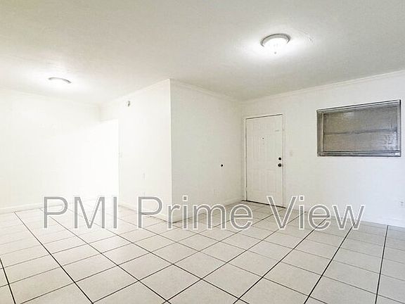 5th image of 1245 W 24th St APT 208