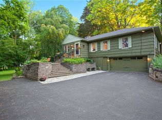 132 Fairfield St, Fayetteville, NY 13066