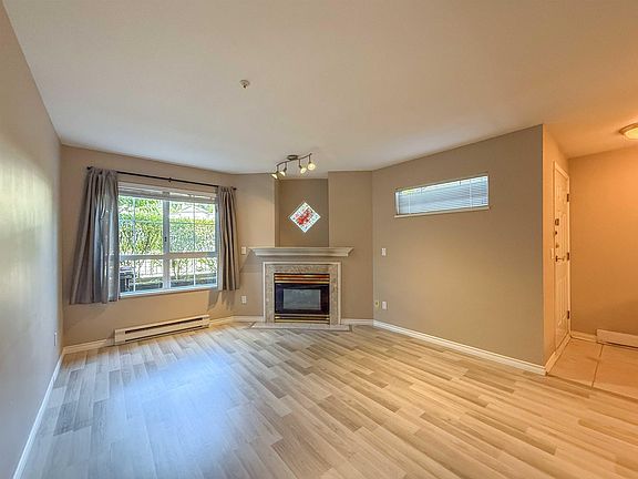 3rd image of 2970 Princess Cres #120