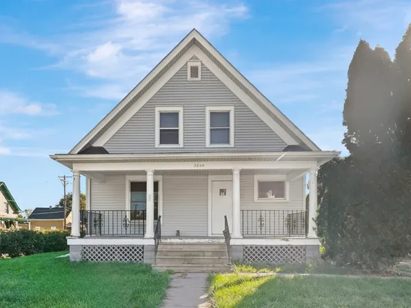 2845 Starr St, Lincoln, NE 68503