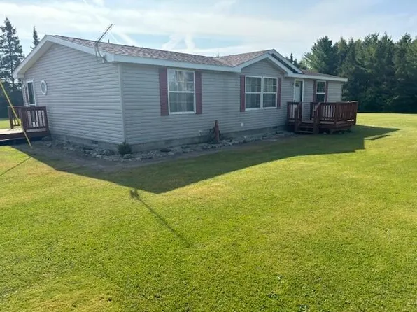 9583 S M 129, Sault Sainte Marie, MI 49783