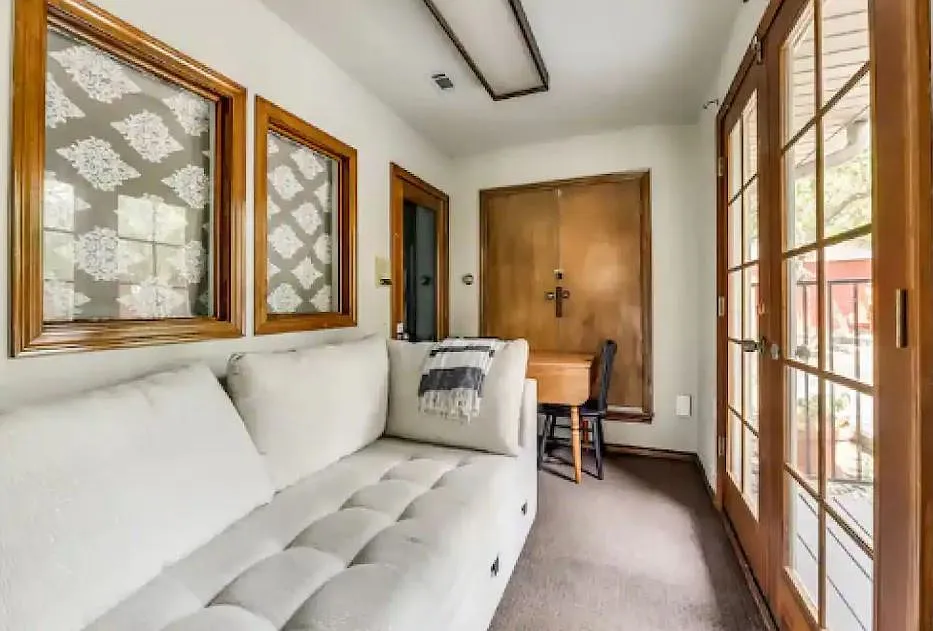 3 bed, 2571 sqft, $5,000 — Photo 2