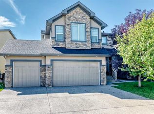 137 E Aspenmere Cir, Chestermere, AB T1X0P2