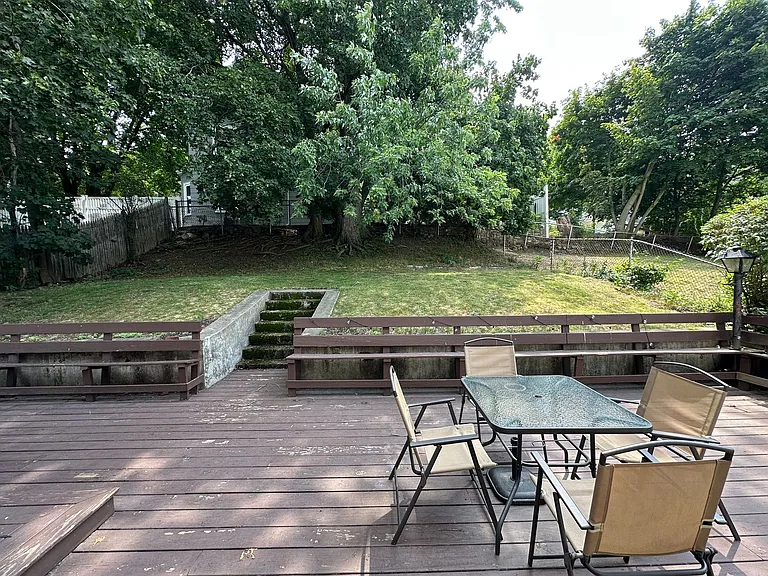 115 Bigelow St — Photo 18