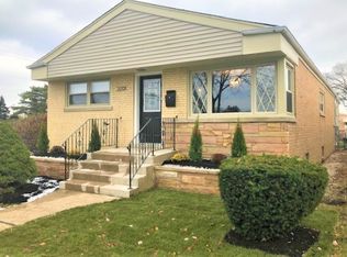 2201 Burr Oak Ave, North Riverside, IL 60546