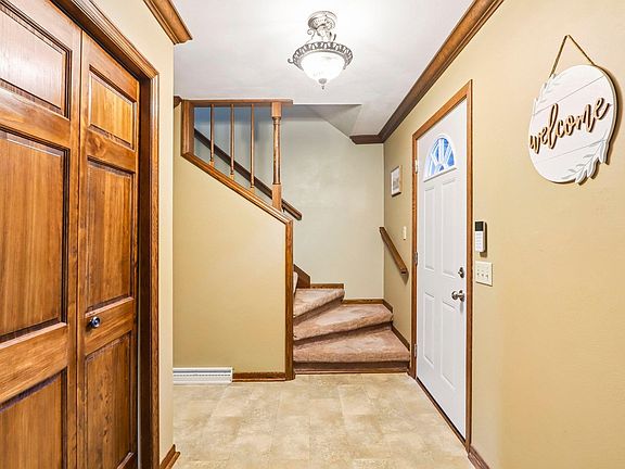 3rd image of 7134 S Hill Rd