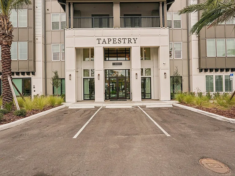 Tapestry University Park — Photo 62