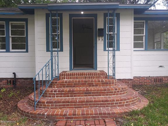 2nd image of 4003 Myra St