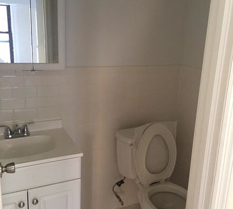 5th image of 4307 42nd St #2J
