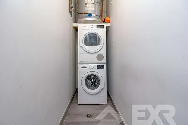 Rented by EXR | media 3