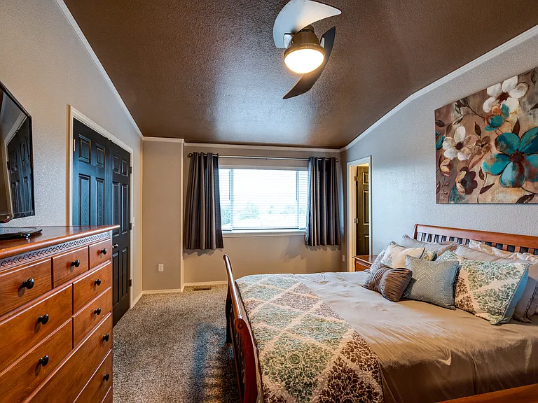 4759 Iron Horse Villas Point — Photo 16