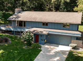 450 Valhalla Ct NW, Rochester, MN 55901