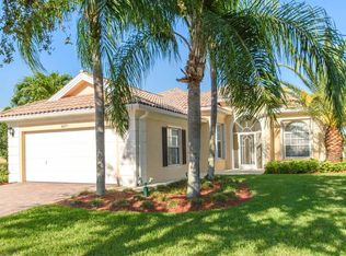 8271 Dominica Pl, Wellington, FL 33414