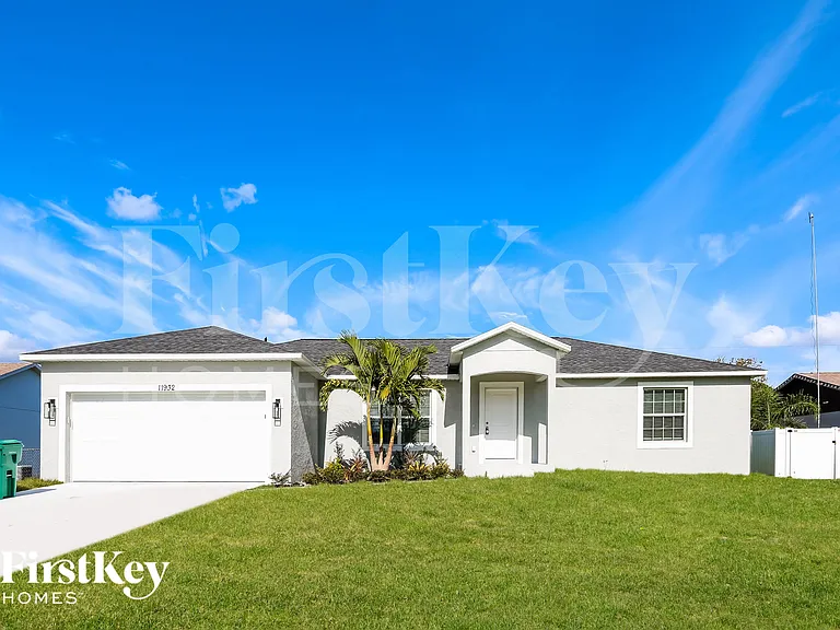 11932 Gretchen Ave — Photo 1